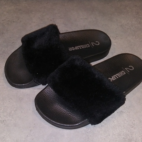 Kids size 2 - Picture 2 of 3